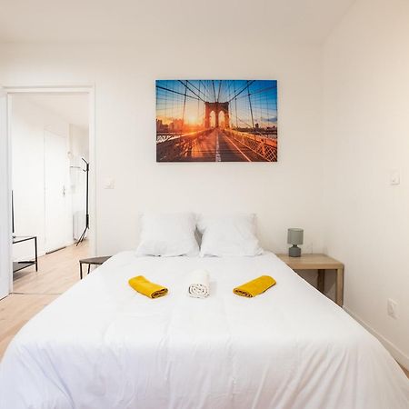 Budget Appart Avec Parking Au Centre-Ville Шарлевиль-Мезьер Экстерьер фото